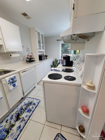 1440 N 61st Ave 7B, Pensacola, FL 32506