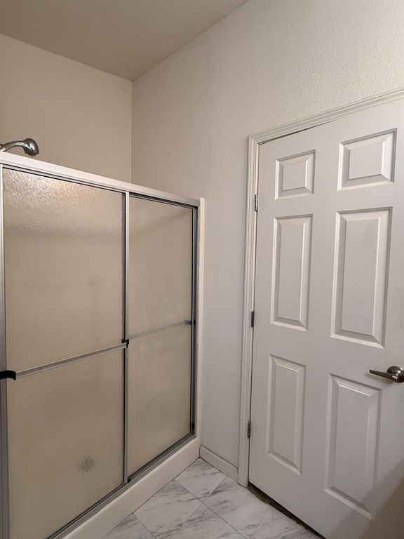 Image 12 of property listing at 220 S Madera # 95, Kerman, CA 93630