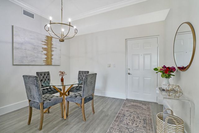 11720 Saint Andrews Place 306, Wellington, FL 33414