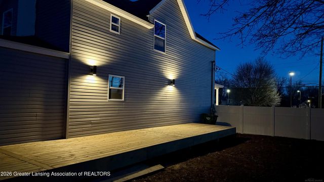 1601 Coleman Avenue, Lansing, MI 48910