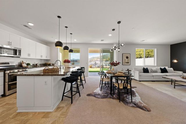 35172 Bergamot Cove, Fallbrook, CA 92028