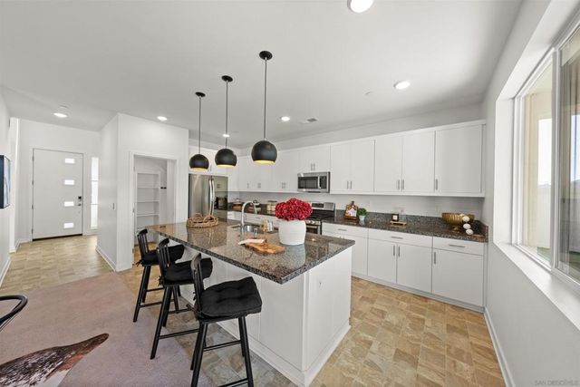 35172 Bergamot Cove, Fallbrook, CA 92028