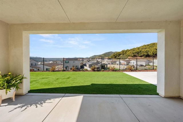 35172 Bergamot Cove, Fallbrook, CA 92028