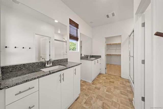 35172 Bergamot Cove, Fallbrook, CA 92028