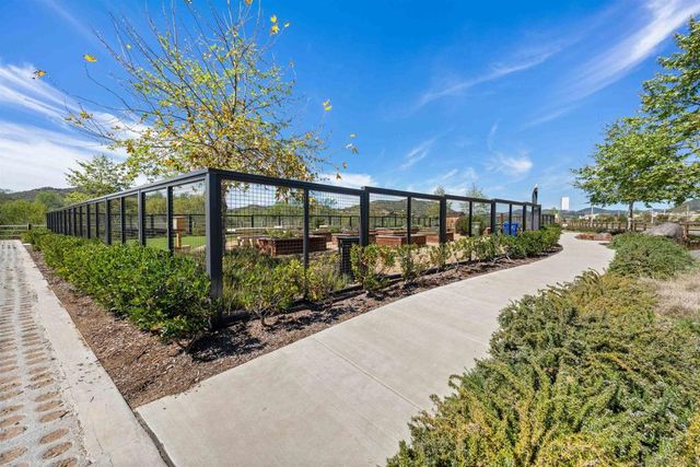 35172 Bergamot Cove, Fallbrook, CA 92028