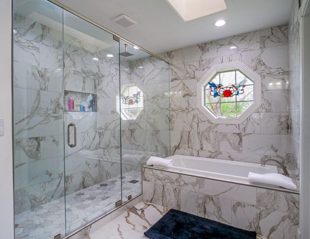 415 Saint Andrews ST, Meadowlakes, TX 78654