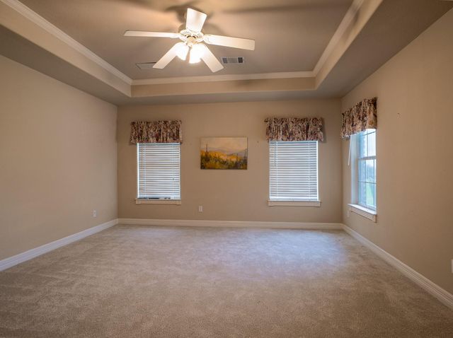 415 Saint Andrews ST, Meadowlakes, TX 78654