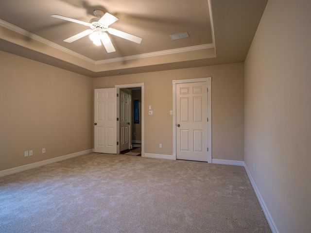 415 Saint Andrews ST, Meadowlakes, TX 78654