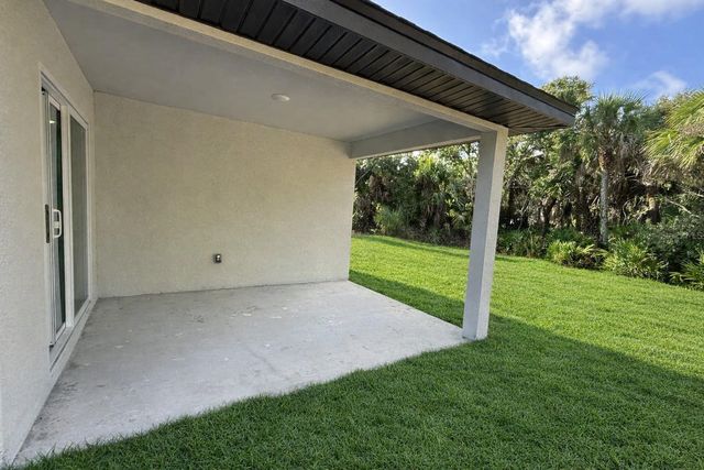 2365 HEREFORD AVENUE, North Port, FL 34286