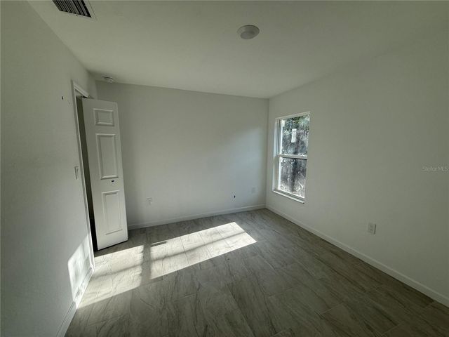 2365 HEREFORD AVENUE, North Port, FL 34286