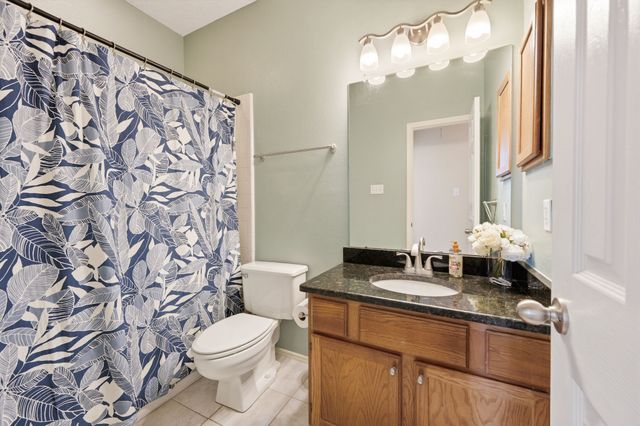 1662 Waterford Drive, Lewisville, TX 75077