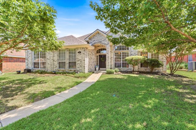 1662 Waterford Drive, Lewisville, TX 75077