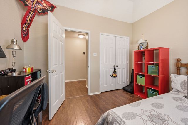 1662 Waterford Drive, Lewisville, TX 75077