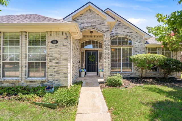 1662 Waterford Drive, Lewisville, TX 75077