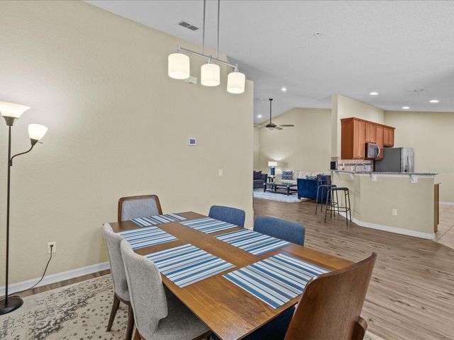 1208 BELLA ROSE CT, Davenport, FL 33896