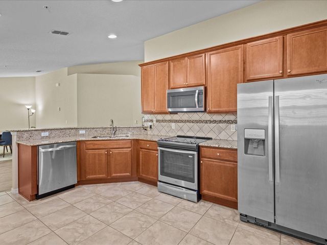 1208 BELLA ROSE CT, Davenport, FL 33896