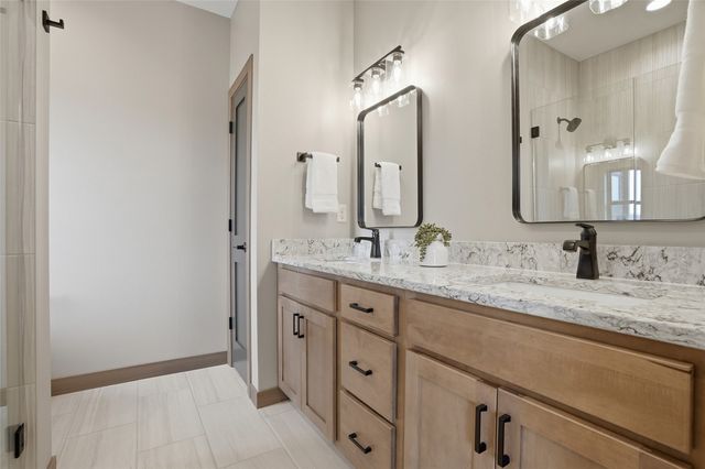 800 Yorkshire Street, North Liberty, IA 52317