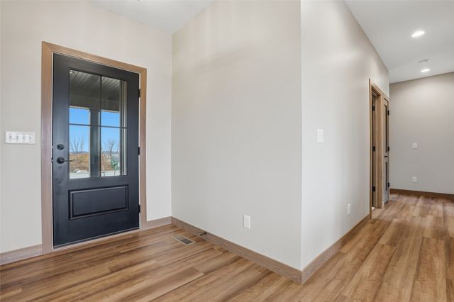 800 Yorkshire Street, North Liberty, IA 52317