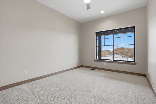 800 Yorkshire Street, North Liberty, IA 52317