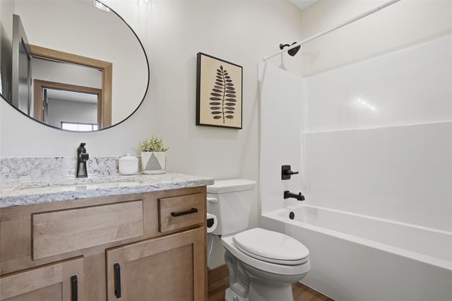 800 Yorkshire Street, North Liberty, IA 52317