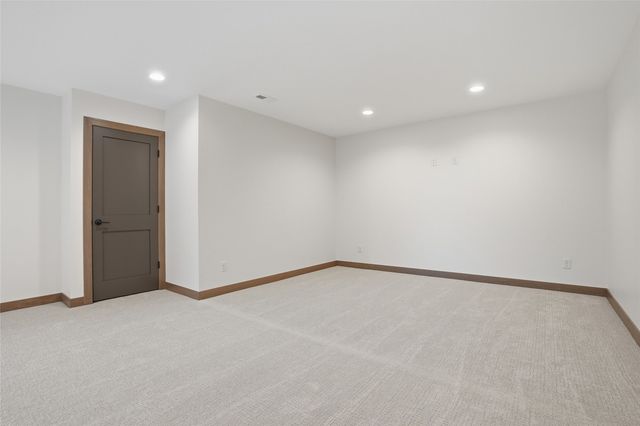 800 Yorkshire Street, North Liberty, IA 52317