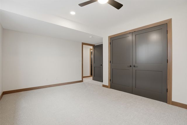 800 Yorkshire Street, North Liberty, IA 52317