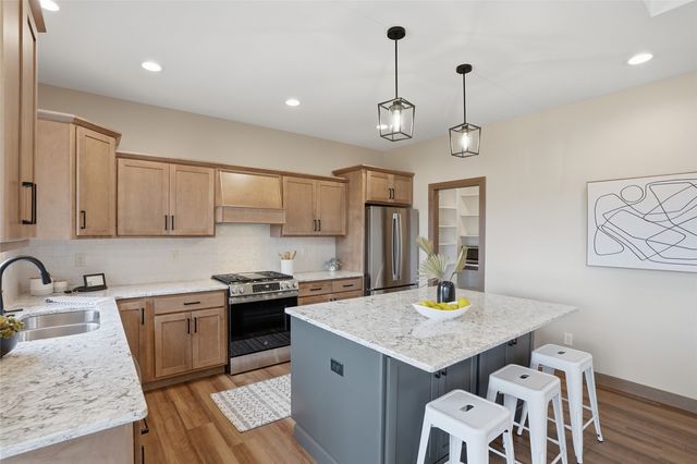 800 Yorkshire Street, North Liberty, IA 52317