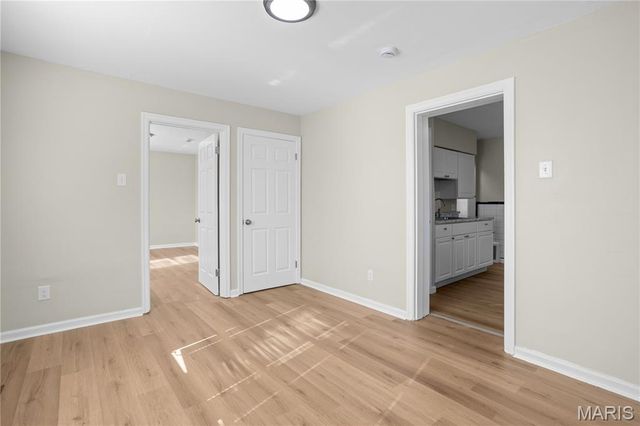 8320 Lucas And Hunt Road, St Louis, MO 63136