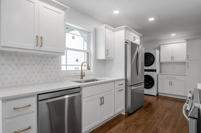 660 Sheridan Drive, Lexington, KY 40503