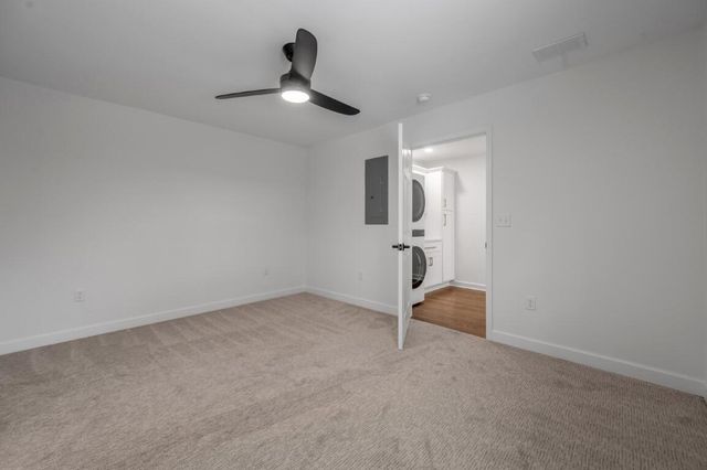 660 Sheridan Drive, Lexington, KY 40503