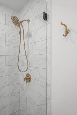 660 Sheridan Drive, Lexington, KY 40503