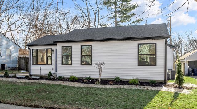 660 Sheridan Drive, Lexington, KY 40503