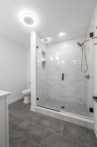 660 Sheridan Drive, Lexington, KY 40503