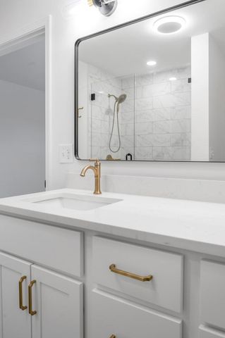 660 Sheridan Drive, Lexington, KY 40503