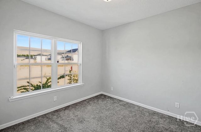 136 Summerhill Drive NE, Ludowici, GA 31316