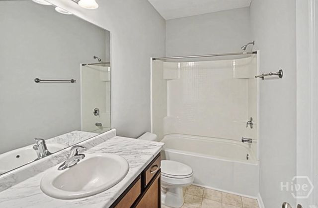 136 Summerhill Drive NE, Ludowici, GA 31316