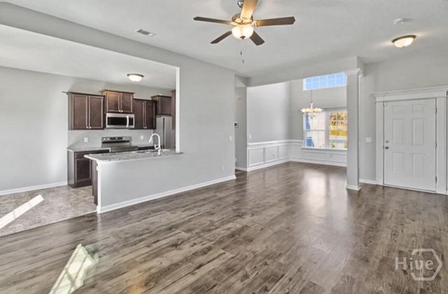 136 Summerhill Drive NE, Ludowici, GA 31316