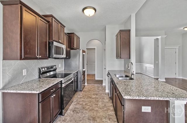 136 Summerhill Drive NE, Ludowici, GA 31316