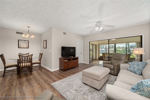 4845 Casablanca Circle F6, Sebring, FL 33870