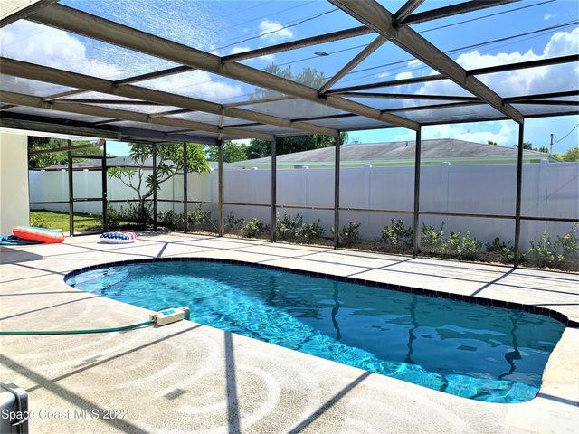 810 1st Street, Merritt Island, FL 32953