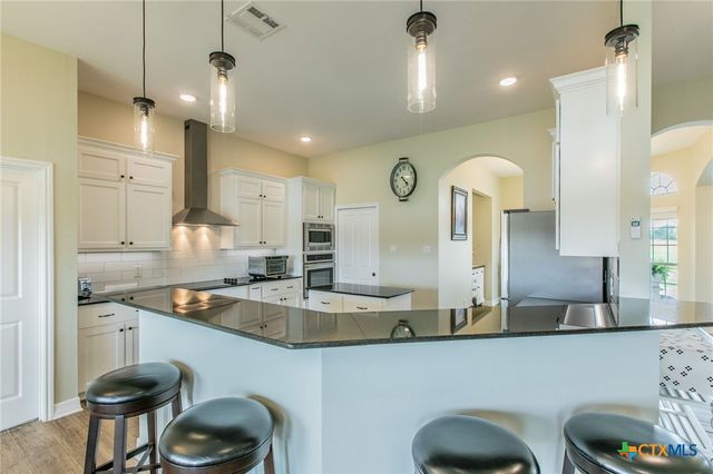 8325 Tesoro Drive, Temple, TX 76504