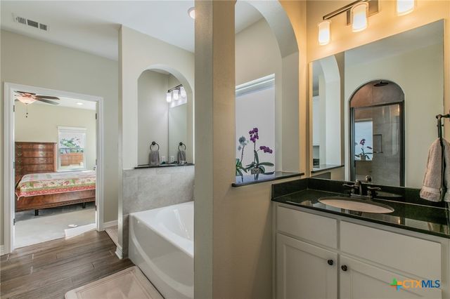 8325 Tesoro Drive, Temple, TX 76504