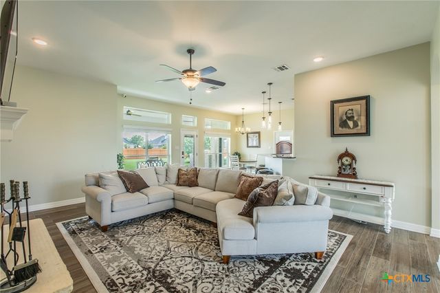 8325 Tesoro Drive, Temple, TX 76504