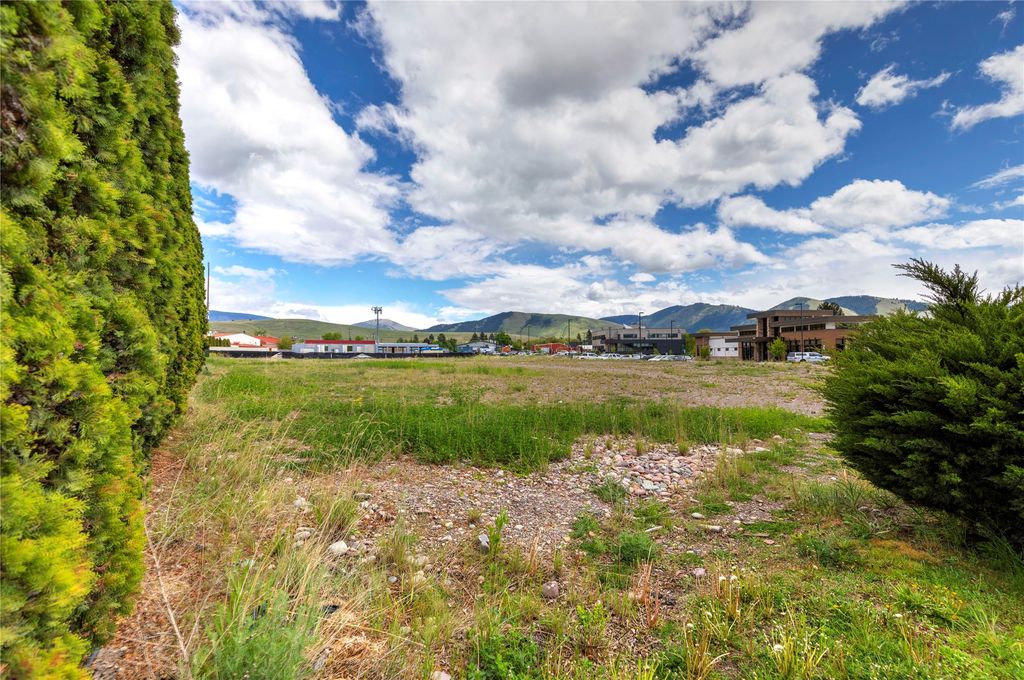 1950 W Broadway, Missoula, MT 59802 photo 13