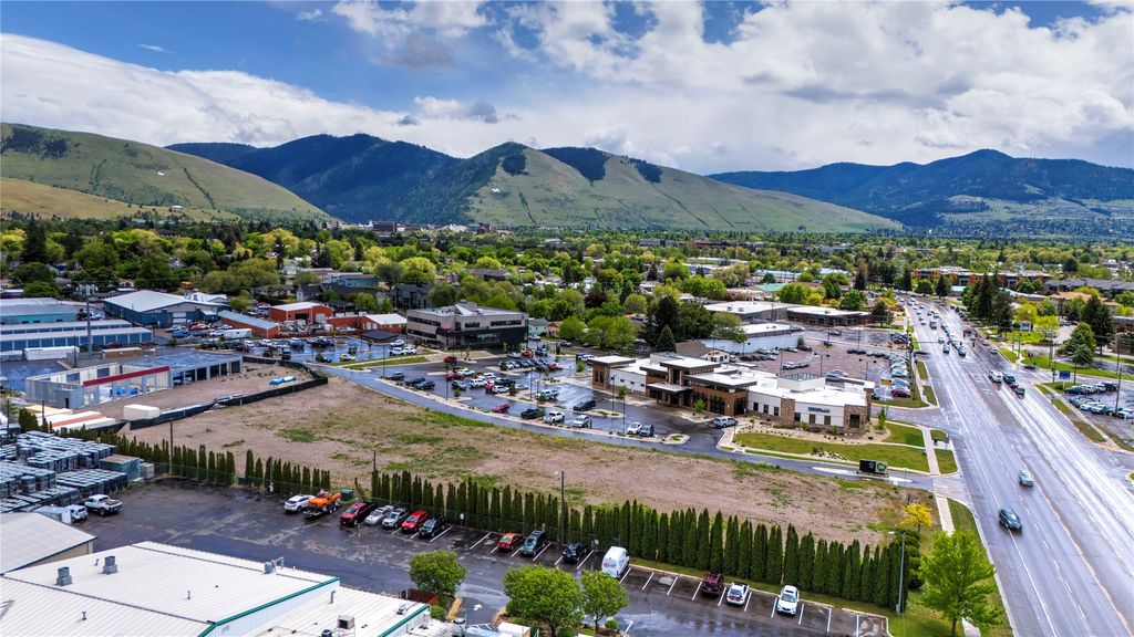1950 W Broadway, Missoula, MT 59802 photo 9