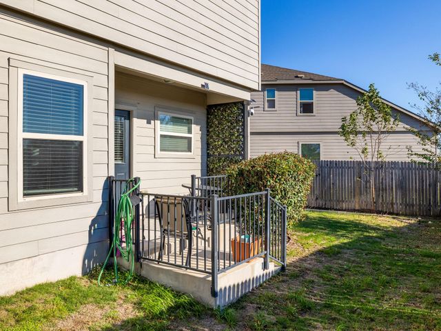 464 Druse LN, Jarrell, TX 76537