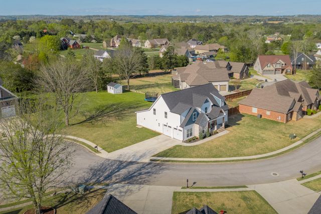 7025 Gregory Drive, Ooltewah, TN 37363