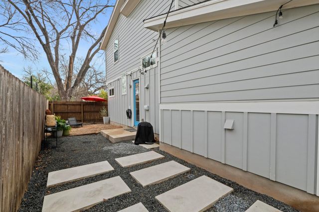 1304 Palo Duro RD B, Austin, TX 78757