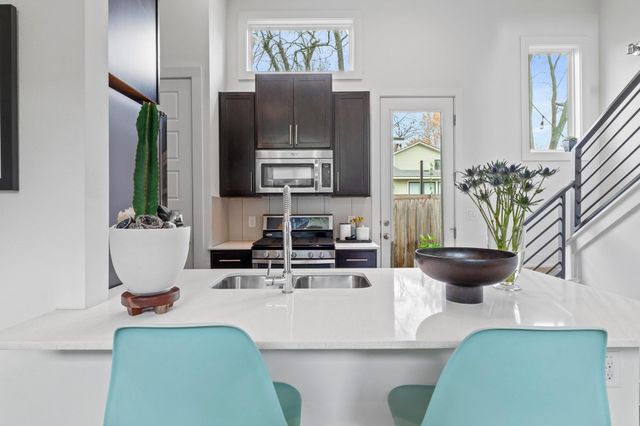 1304 Palo Duro RD B, Austin, TX 78757