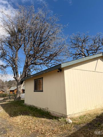 20313 Rex Drive, Tehachapi, CA 93561